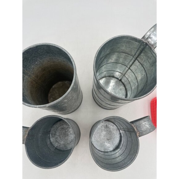 Set Of 4 Rustic Galvanized Metal Measuring Cups & Pitchers For Farmhouse-Style D - Picture 4 of 4